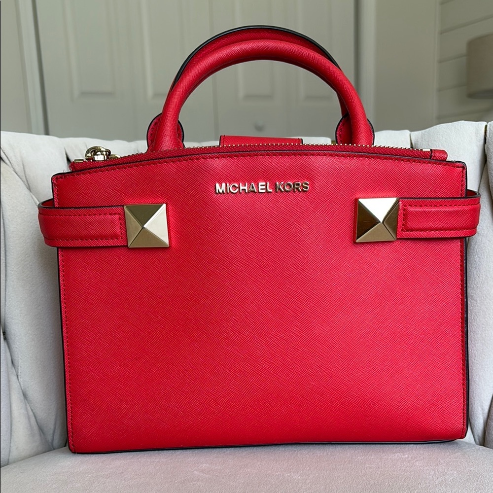Michael kors karla small crossbody EUC